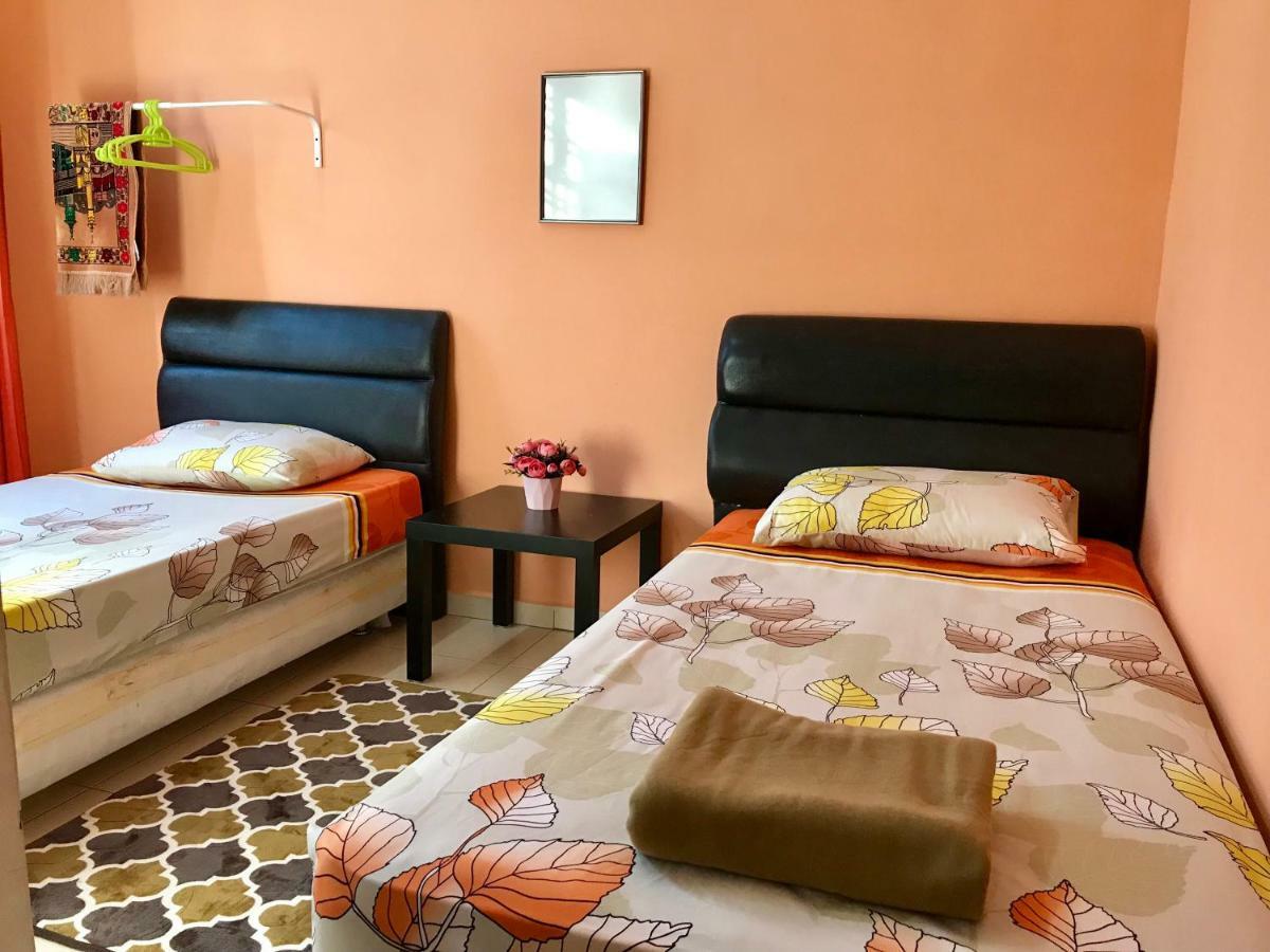 D'Q Putra Homestay Melaka Unit Miqa Esterno foto